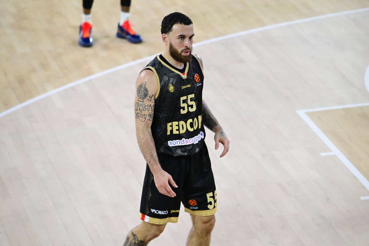 Mε 9 παίκτες διαθέσιμους η Μονακό κόντρα στην Εφές, αλλά  χωρίς Τζέιμς