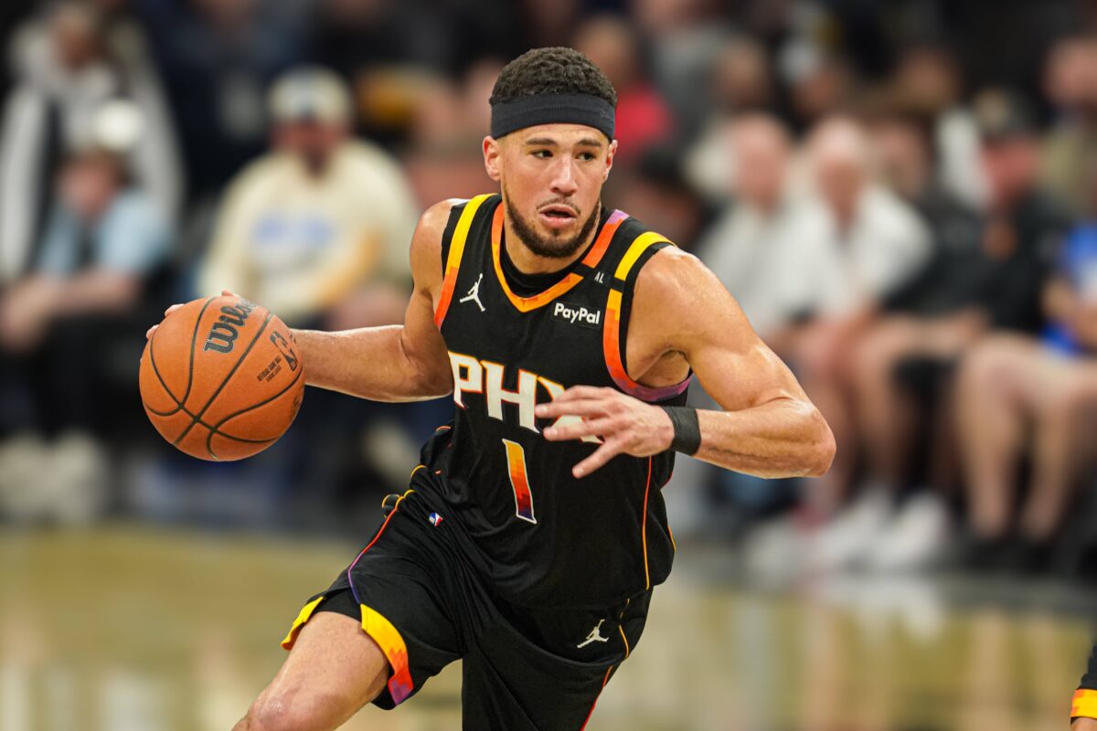 Μπούκερ και Ντουράντ έδωσαν τη νίκη στους Σανς επί των Τζαζ – Οι «clutch» βολές του Ουεμπανιάμα χάρισαν το διπλό στο Σαν Αντόνιο