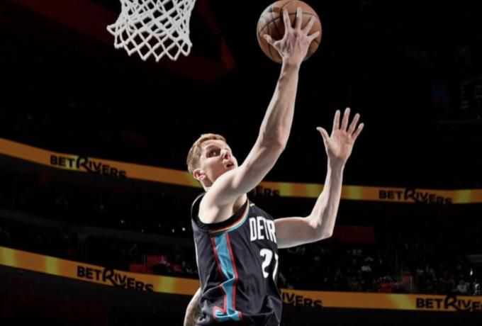 Οι Πίστονς υπέταξαν τους Πέλικανς (vid)