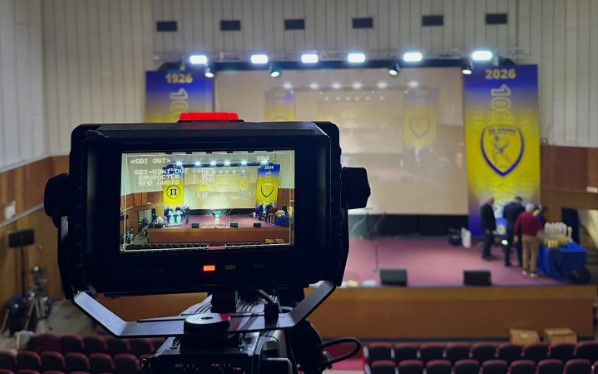 Τα εμβλήματα της «αιώνιας» πορείας του Παναιτωλικού στον χώρο της κεντρικής εκδήλωσης (pic)