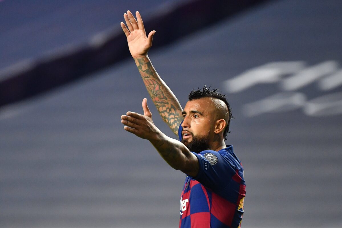 «Εφηύραν το VAR για να μην κλέβει η Ρεάλ» – Σφοδρή επίθεση πρώην παίκτη της Μπαρτσελόνα κατά των «μερένχες»