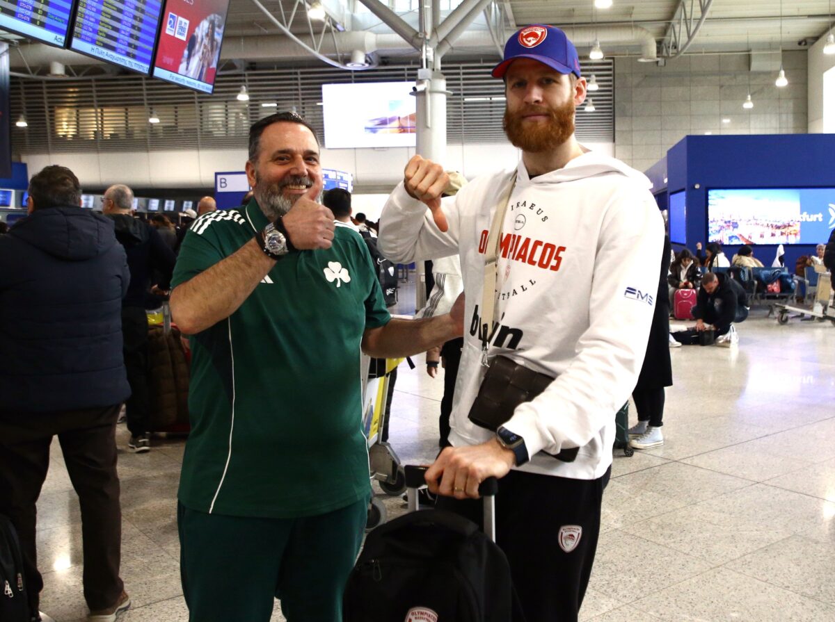 «Like – Dislike» Η συνάντηση του Τόμας Ουόκαπ με φίλο του Παναθηναϊκού στο αεροδρόμιο πριν την αναχώρηση των «αιωνίων» (pic)