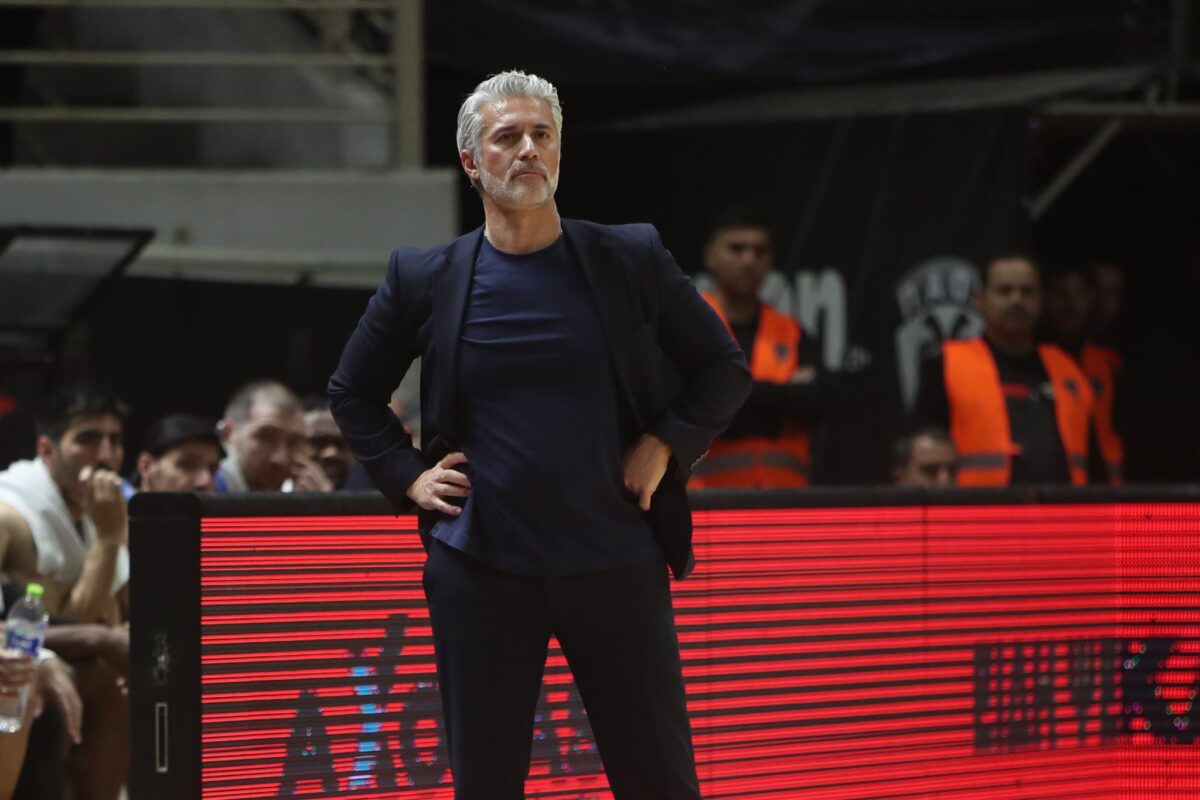 Ζιάγκος: «Μακάρι ο ΠΑΟΚ να φέρει το πρώτο ευρωπαϊκό της χρονιάς» (vid)