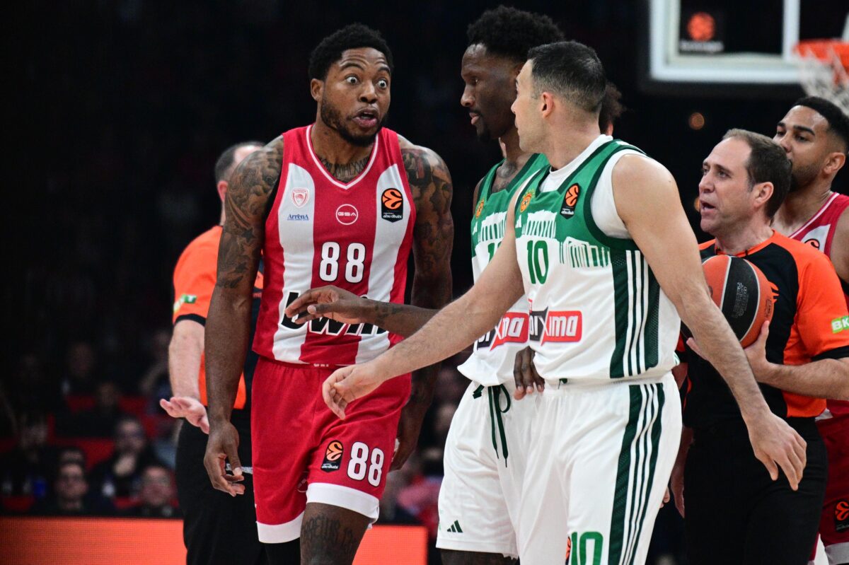 Αναλυτής διαιτησίας για το Ολυμπιακός – Παναθηναϊκός: Τι είπε για τις αποφάσεις του ντέρμπι