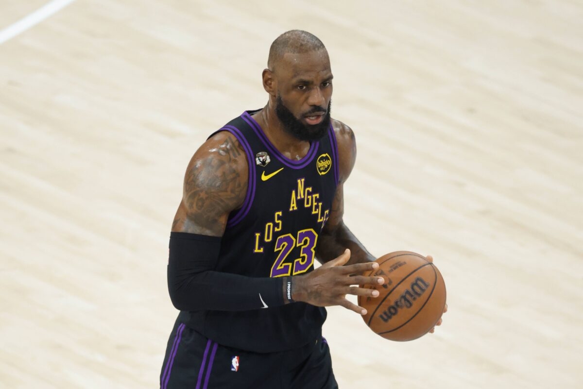 Νίκη για τους Λέικερς απέναντι στους Ουόριορς με ηγέτη τον Λεμπρόν