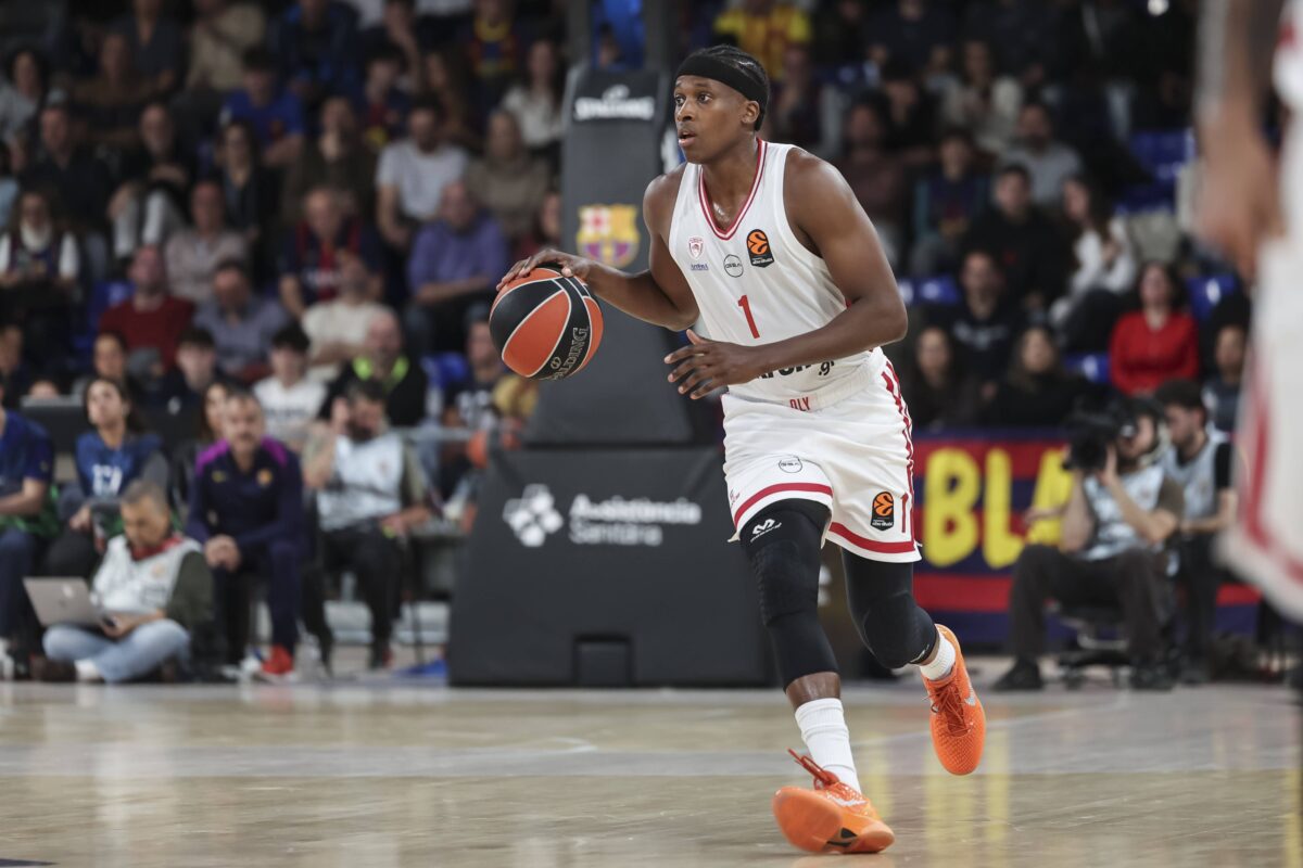 Νιλικίνα για την άμυνα στον Ναν, τις οδηγίες του Γουόκαπ και το ταξίδι στο Παρίσι