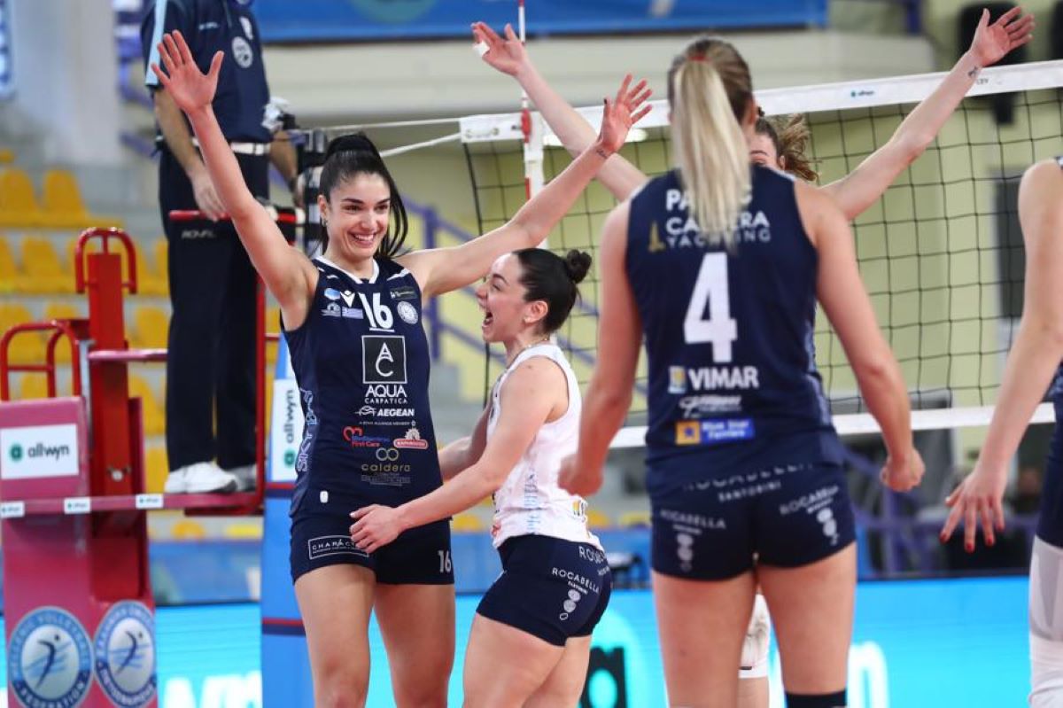 Ο ΑΟ Θήρας απέκλεισε τον ΠΑΟΚ και προκρίθηκε στον τελικό του Κυπέλλου!