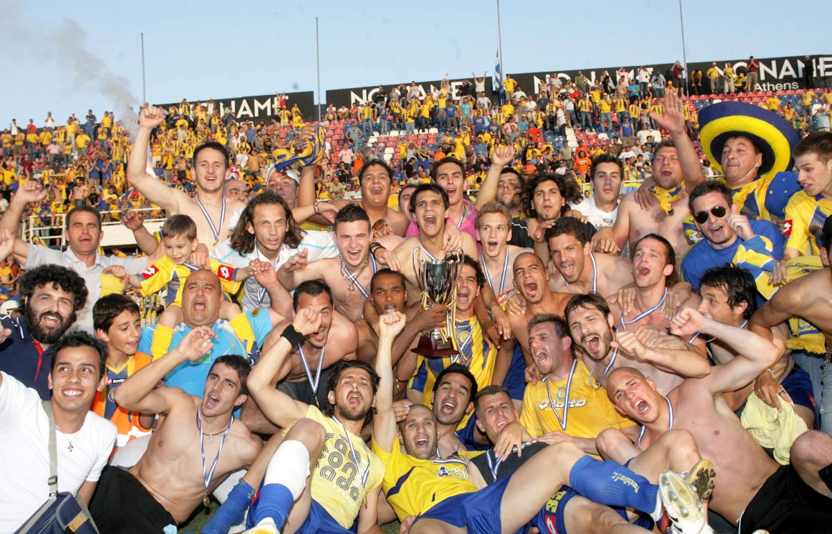 Πυροβολισμοί, τα μπαράζ του 1955 και του 2009 και άλλα – Όταν ο Παναιτωλικός πήγε κόντρα σε όλα και βγήκε νικητής (vids)