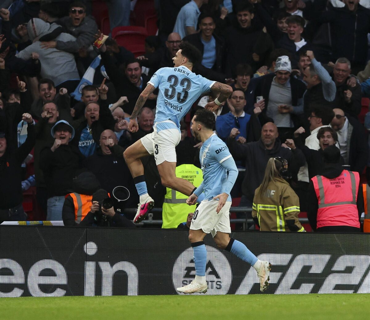 Ο Ο΄Ράιλι «λύγισε» την Άρσεναλ και χάρισε στην Σίτι το League Cup!