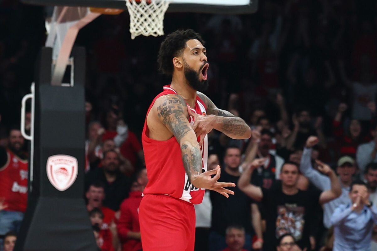 Ορίστηκαν οι διαιτητές για το Παρί – Ολυμπιακός