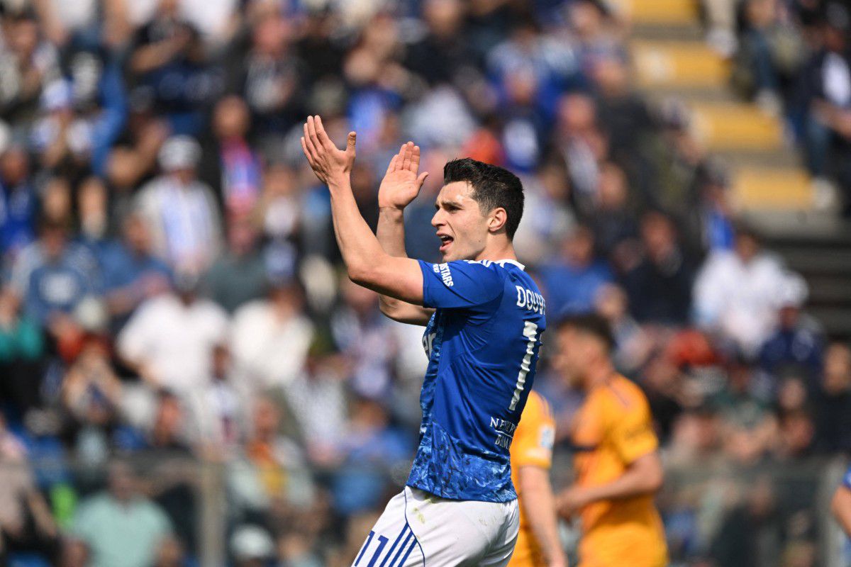 Τάσος Δουβίκας