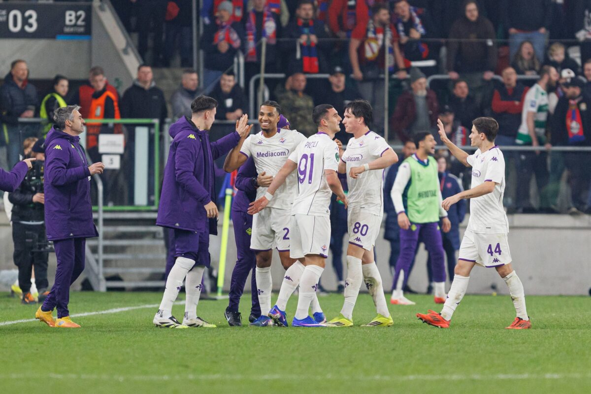 Η Φιορεντίνα πήρε το εισιτήριο για τους «8» του Conference League με 2-1 την Ρακόφ – Νίκη και για την Μάιντς με 2-0 επί της Σίγμα