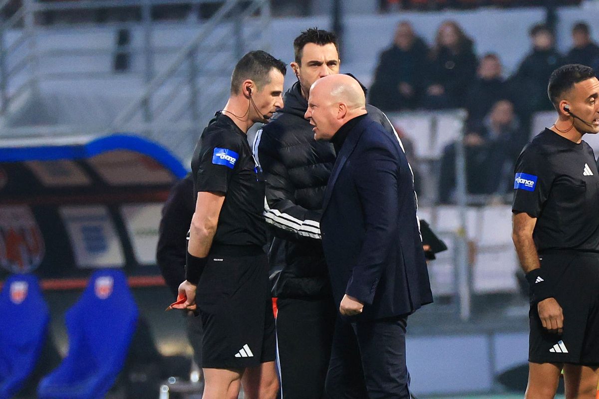 Τι έγραψε στο φύλλο αγώνα του Βόλος – ΑΕΚ ο Σταύρος Τσιμεντερίδης