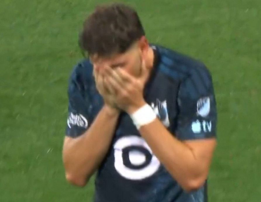 Συγκλόνισε ο Τριάντης: Το γκολ που τον «λύγισε» και η αφιέρωση στη μητέρα του (vid & pic)