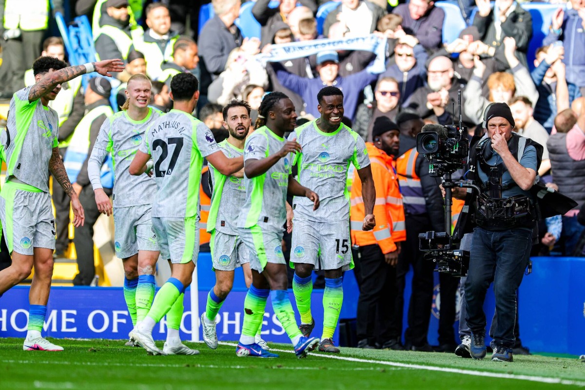 Η Μάντσεστερ Σίτι «πάτησε» κορυφή και έριξε την Μπέρνλι στην Τσάμπιονσιπ