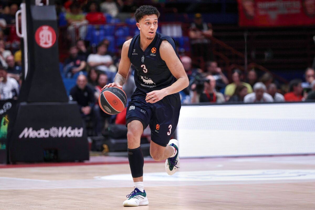 Ο Κουίν Έλις αφήνει τη Μιλάνο για το NCAA και το Σεντ Τζονς του Πιτίνο