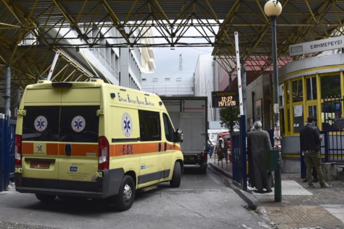 Μαρούσι: 27χρονη έπεσε δύο φορές από μπαλκόνι πολυκατοικίας και νοσηλεύεται στο νοσοκομείο