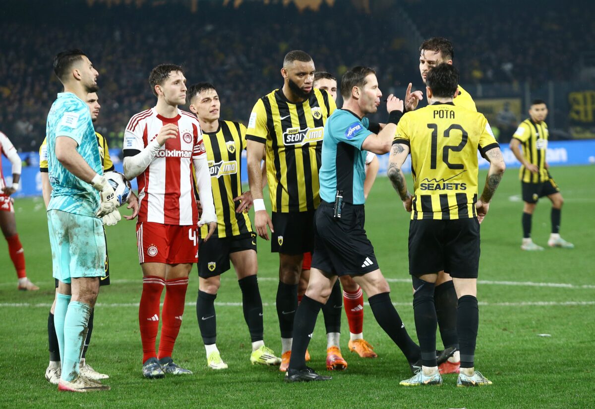 «Διαιτησία, VAR και… πρωταπριλιάτικα ψέματα: Πόση υποκρισία υπάρχει στο ποδόσφαιρο»