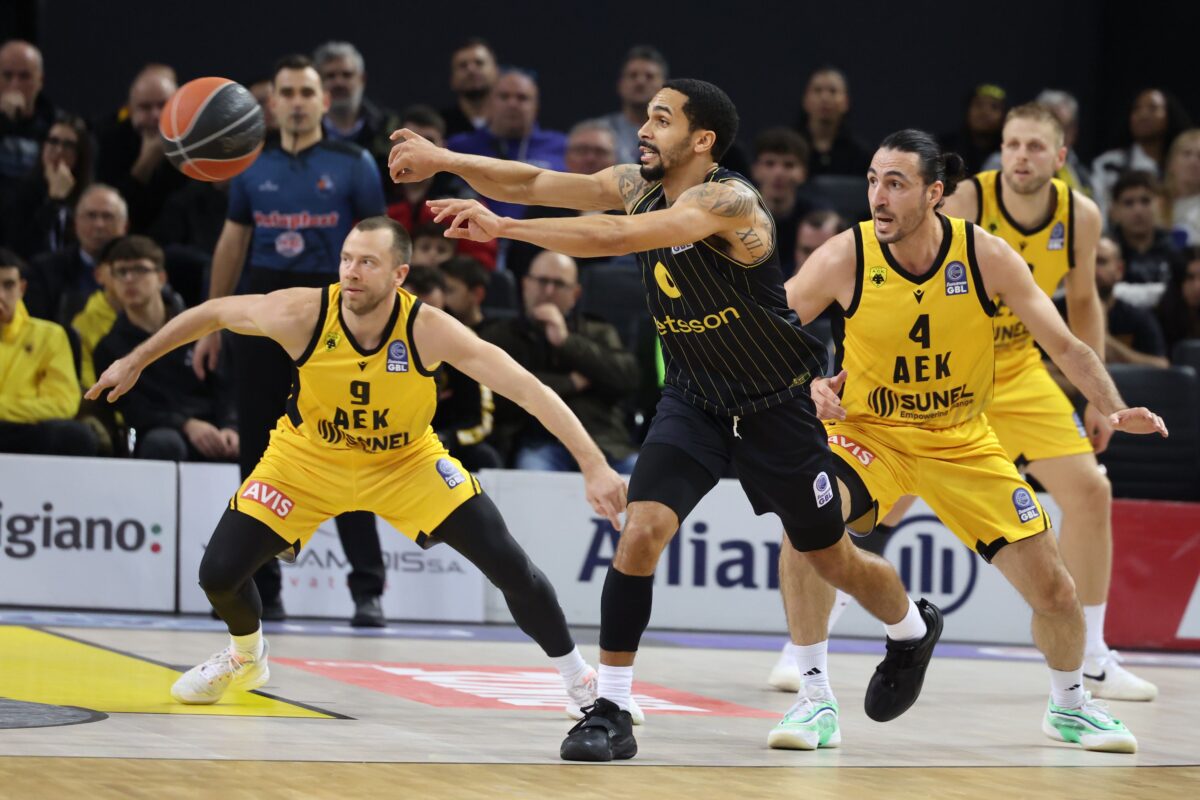 Έτοιμος για την ΑΕΚ ο Άρης Βetsson, αμφίβολος ο Αντετοκούνμπο