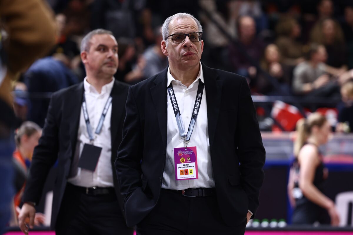 Παπαχατζής στο Sportal: «Θα έρθει για να νικήσει ο Αθηναϊκός στην Τουρκία – Για αυτό το λόγο είμαι για πρώτη φορά σε ομάδα Γυναικών» (vid)