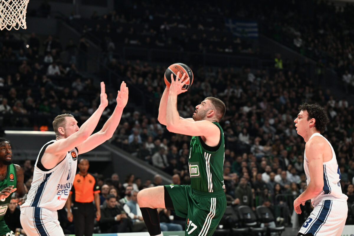 Ρεκόρ καριέρας για τον Ρογκαβόπουλο στη EuroLeague