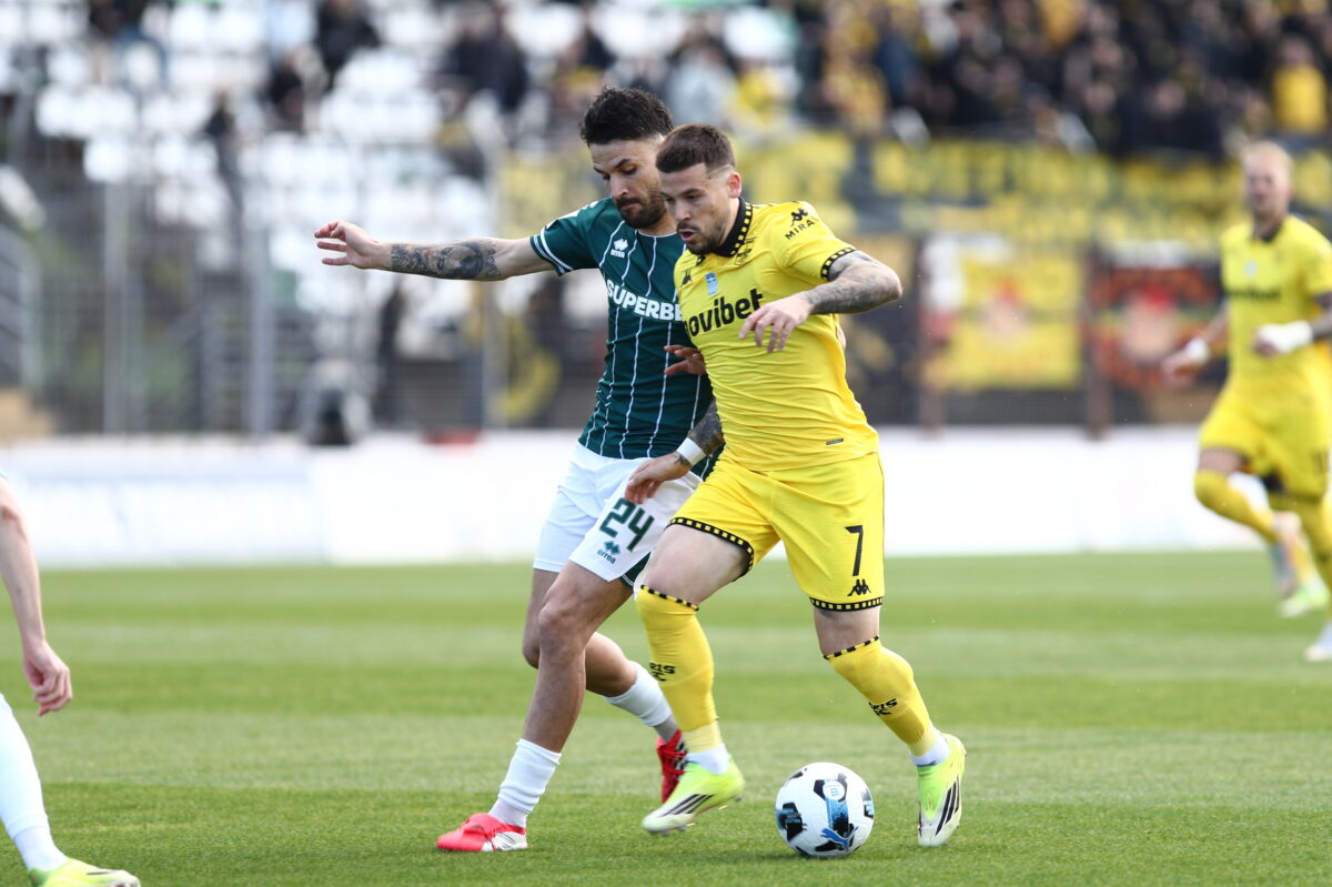 Εκτός Ευρώπης Άρης, Λεβαδειακός, Βόλος