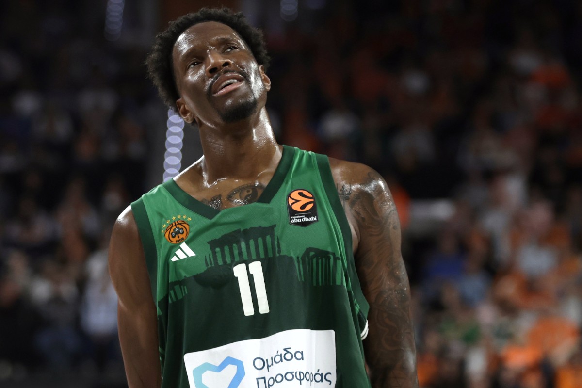 Ο απολογισμός του Νάτζελ Χέιζ-Ντέιβις από το ταξίδι «αστραπή» στην Ινδία