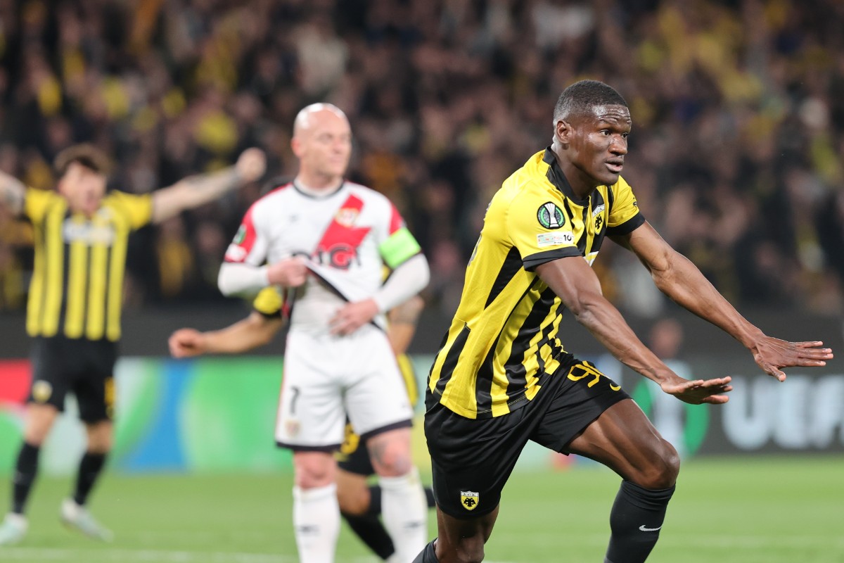 Το «ηρεμήστε» του Ζίνι μετά το 1-0 της ΑΕΚ