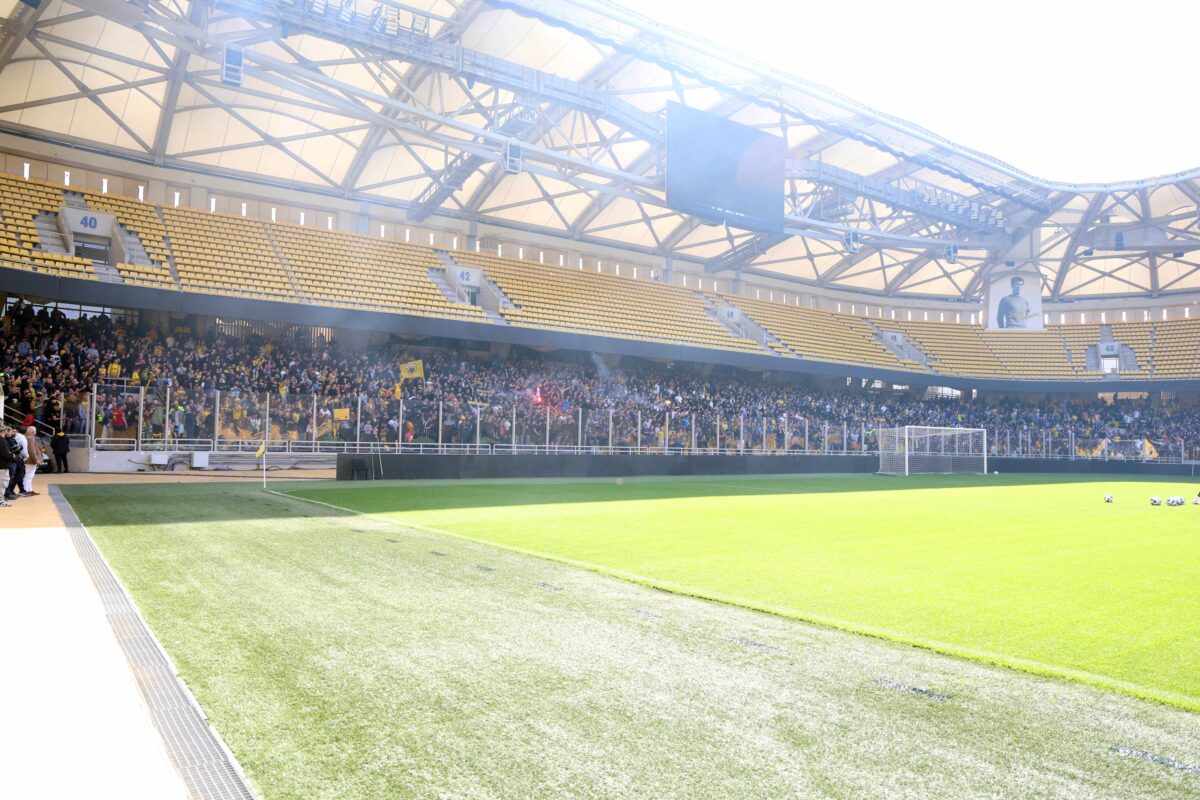 «Τρέλα» του κόσμου της ΑΕΚ, χαμός στην τελευταία προπόνηση πριν τον ΠΑΟΚ (vid)