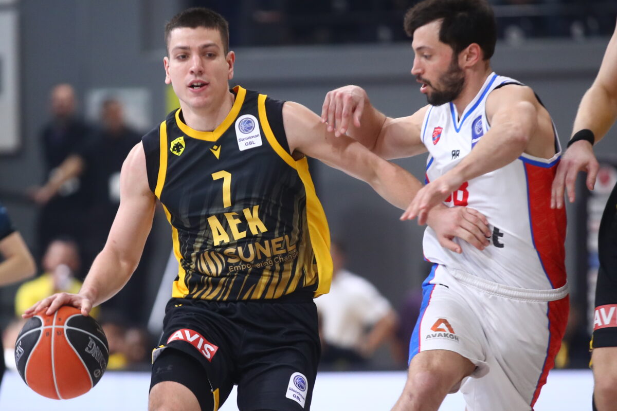 Οδήγησε την ΑΕΚ και έγραψε ιστορία ο Φλιώνης – Τα ρεκόρ που έσπασε