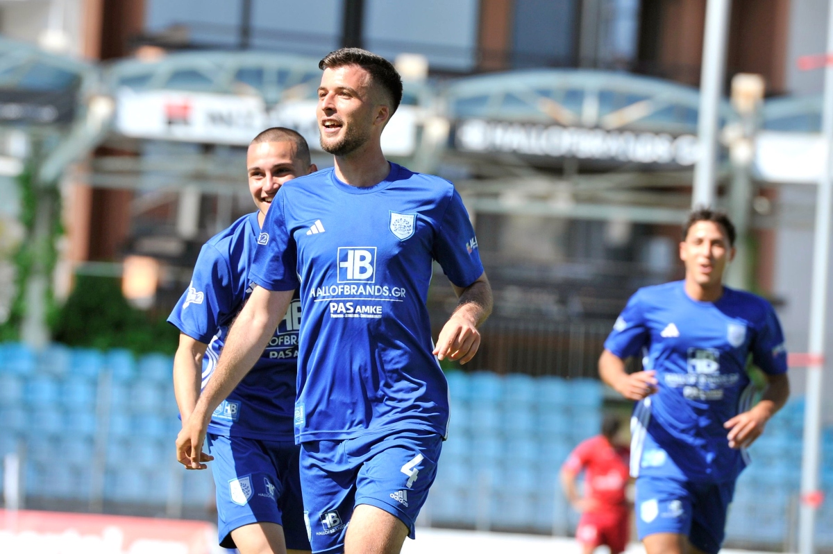 Η «απάντηση» του Σιόντη στους ποδοσφαιριστές του ΠΑΣ Γιάννινα (pic)