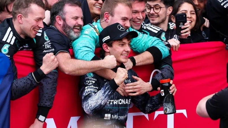 Κίμι Αντονέλι