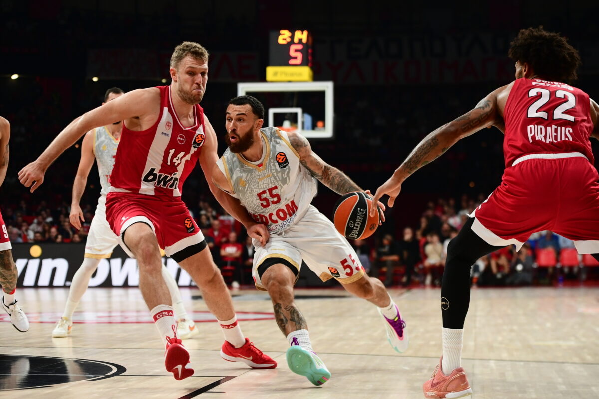 Μάικ Τζέιμς: «Έχουμε μακρά ιστορία με τον Ολυμπιακό…»