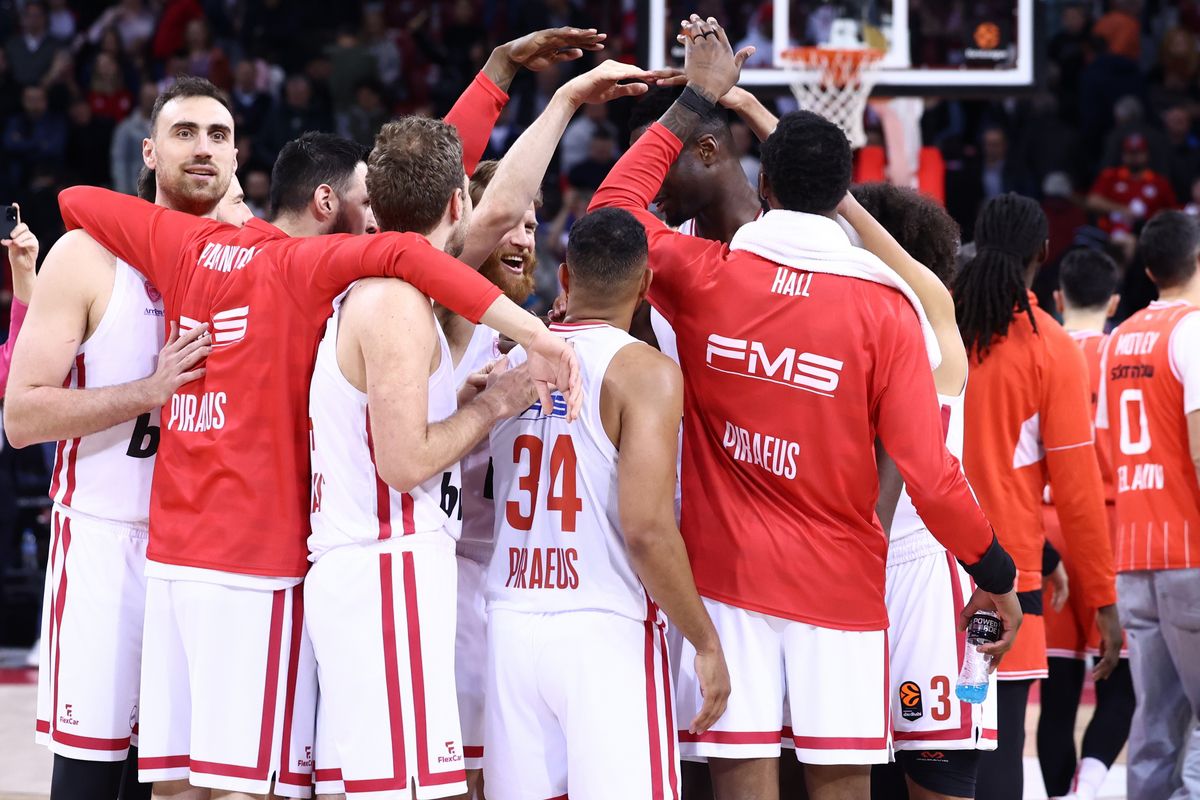 Το φατούρο στον Φαλ που επέστρεψε στα παρκέ