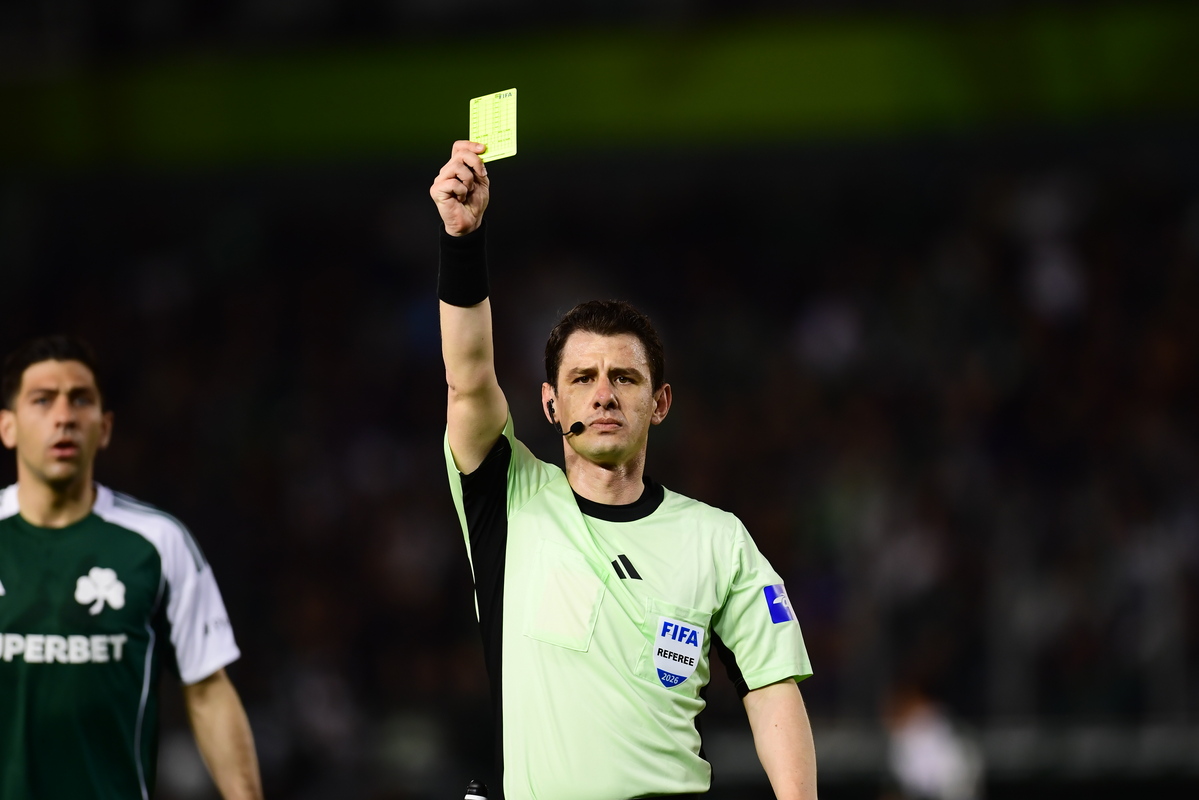 Ο Μέλερ σε ένα ακόμα ντέρμπι παρά την επιθυμία ξένου…