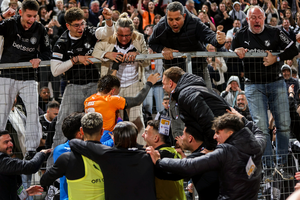 Μητέρα Νους: «Από 5 χρονών τον βλέπω να παίζει ποδόσφαιρο, είναι μεγάλη περηφάνια»