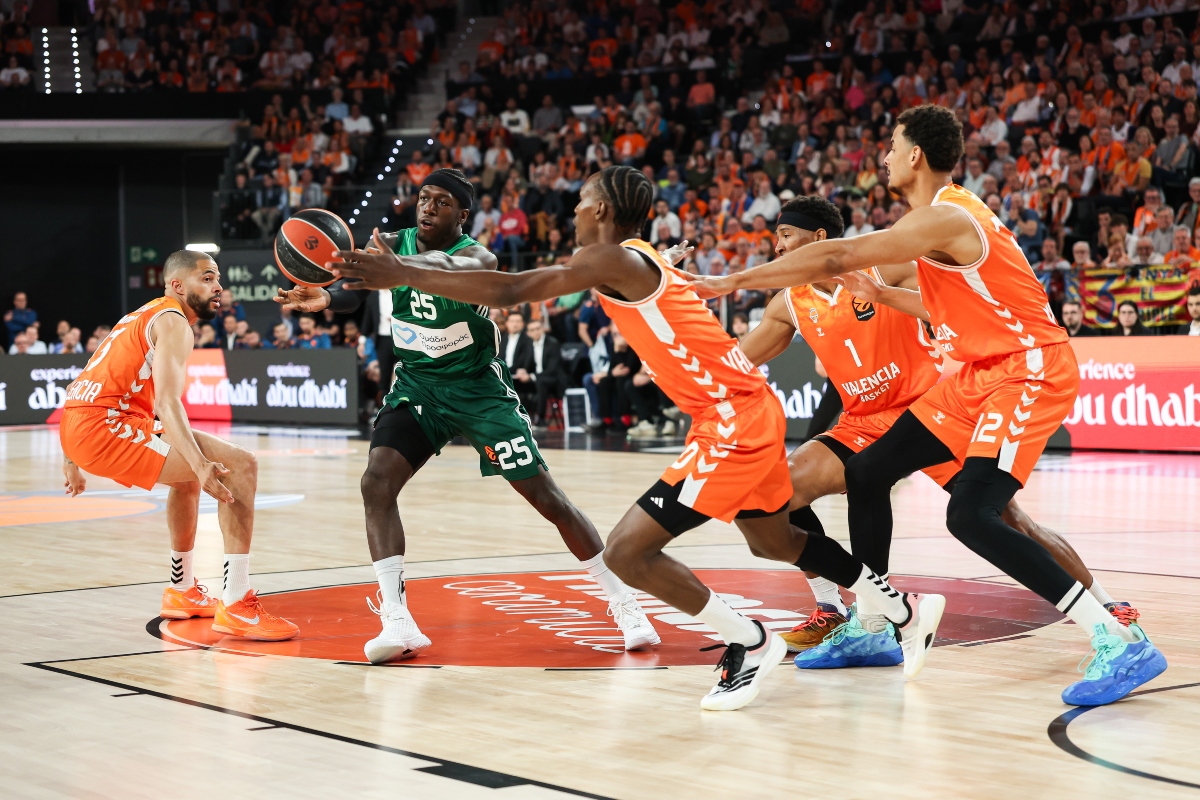 Η EuroLeague κατέβασε την ανάρτηση με την φάση του Μπαντιό και του Ναν