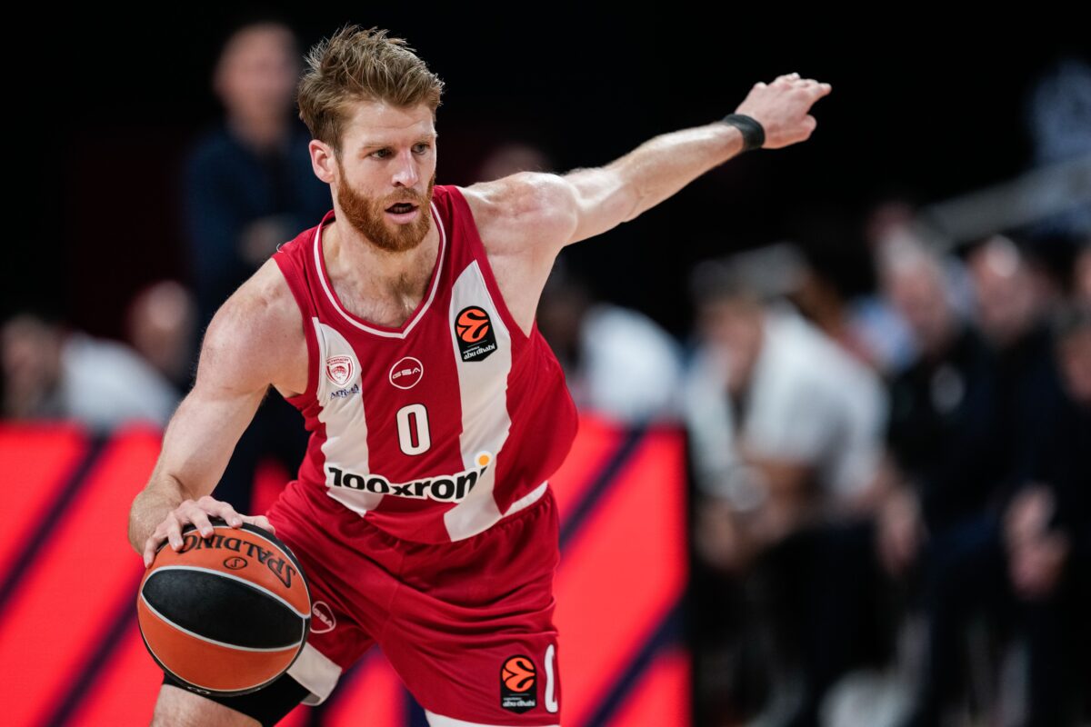 Ουόκαπ: «Δεν ξέρω από που προήλθε το θέμα του διαβατηρίου, είναι χαζό» (vid)