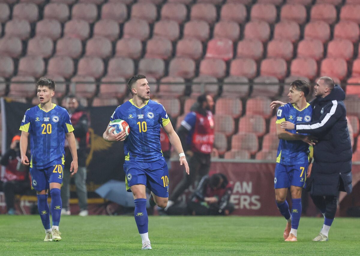 Αποκλεισμός-σοκ για την Ιταλία από την Βοσνία στο Μουντιάλ – Η Τσεχία «λύγισε» την Δανία στα πέναλτι