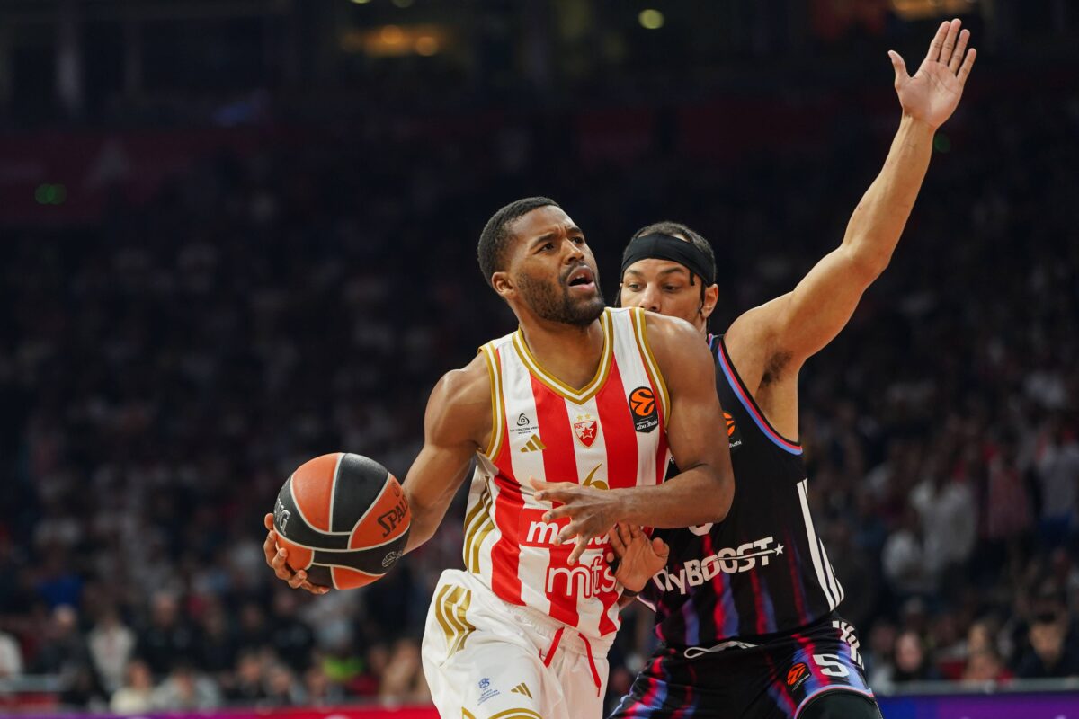 Ανοιχτό το μέλλον του Τζάρεντ Μπάτλερ στον Ερυθρό Αστέρα για τη νέα σεζόν