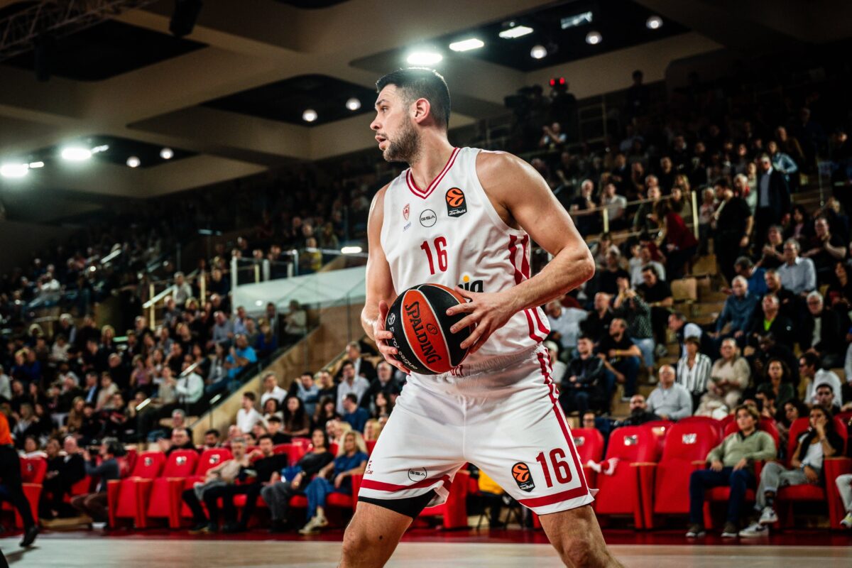 Ο αρχηγός γράφει ιστορία: Ο Παπανικολάου έπιασε τον Χάινς