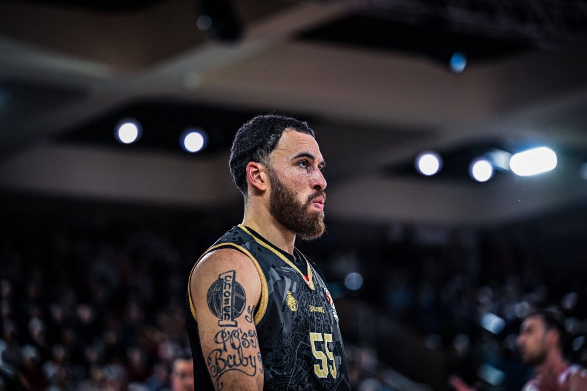 Το γεμάτο απορία tweet του Μάικ Τζέιμς για το Μακάμπι – Χάποελ (pic)