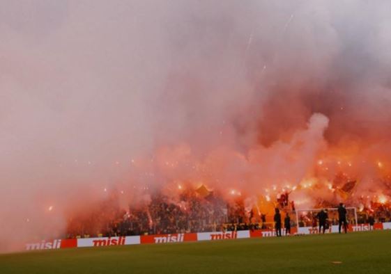 Εκπληκτική ατμόσφαιρα από 43.000 οπαδούς της Γαλατάσαραϊ σε ανοιχτή προπόνηση (vid)