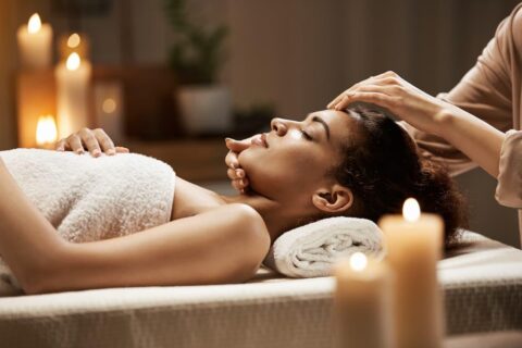 Kobido Facial Massage: Η Ιαπωνική Τεχνική για Φυσικό Lifting