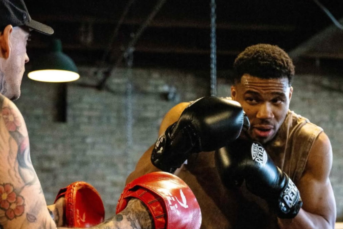 Ο Γιάννης Αντετοκούνμπο ανέβηκε στο ρινγκ