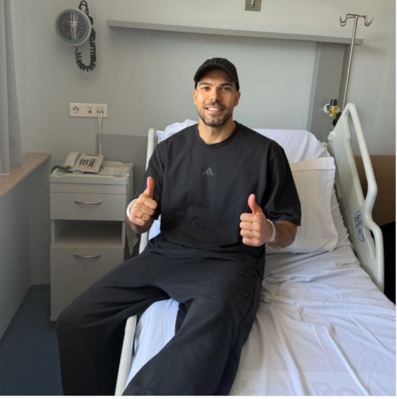 Το πρώτο μήνυμα του Σλούκα μετά το χειρουργείο στο γόνατο