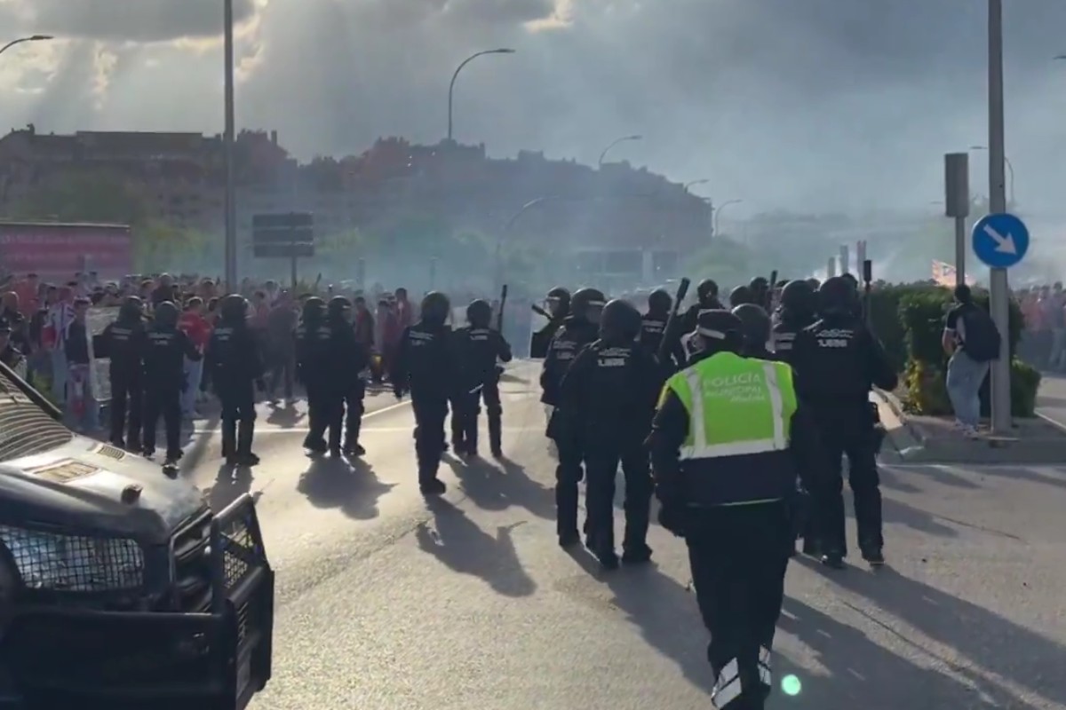 Ένταση και δακρυγόνα στη Μαδρίτη πριν από τον ημιτελικό του Champions League (vid)