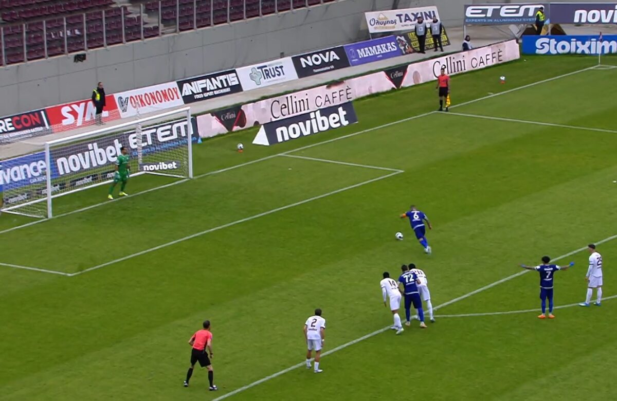 Εύστοχη εκτέλεση πέναλτι του Πόμπο για το 1-0 της Κηφισιάς κόντρα στην ΑΕΛ Novibet