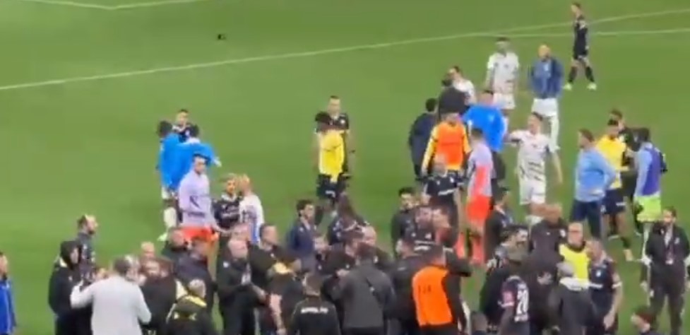 Χάος στο «Αλφαμέγα»: Έξαλλος ο Πάμπλο Γκαρσία μετά το Απόλλων – ΑΠΟΕΛ (vid)