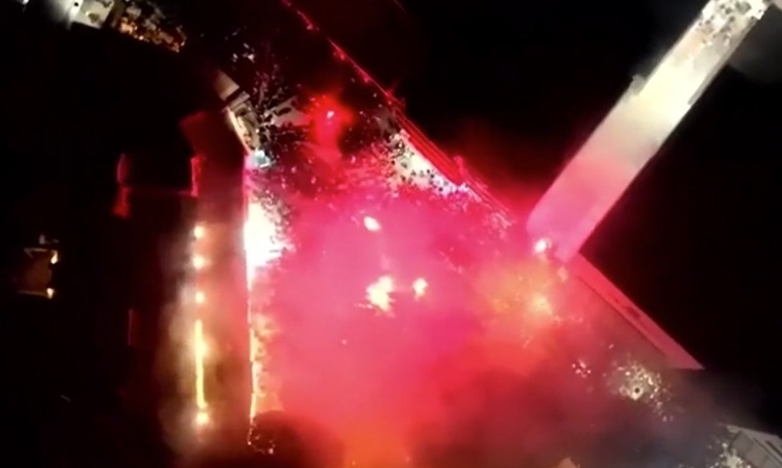 Γίνεται ημέρα η νύχτα; Αν είσαι ΟΦΗ «ναι» – Εντυπωσιακά πλάνα (vids)